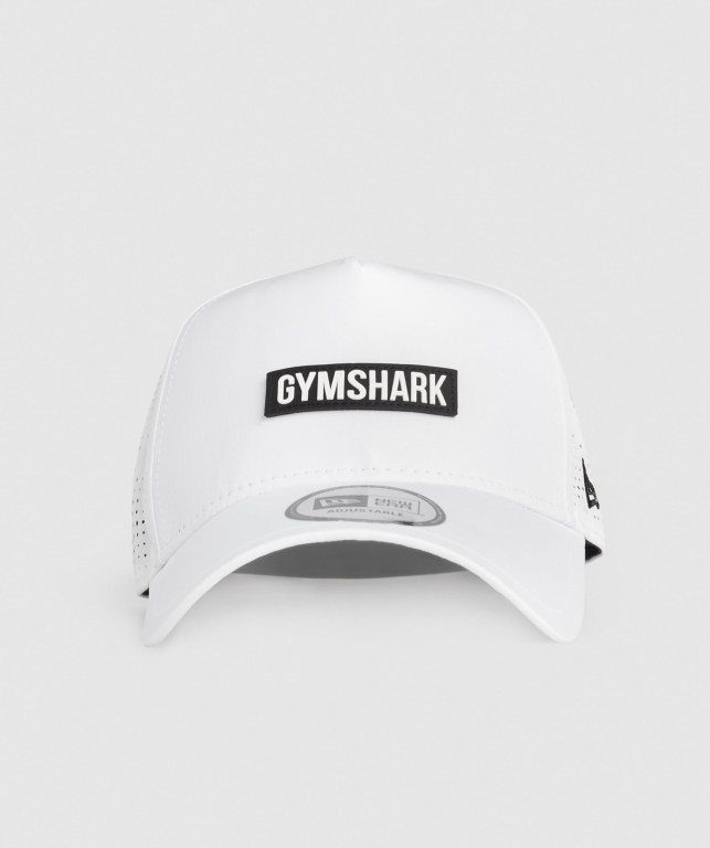 Sombreros Gymshark New Era E-Frame Trucker Hombre Blancos | PF4m64wZNzt