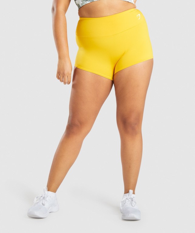 Bermudas Gymshark Entrenamiento Corta Length Mujer Amarillos | yeX6DimP21A