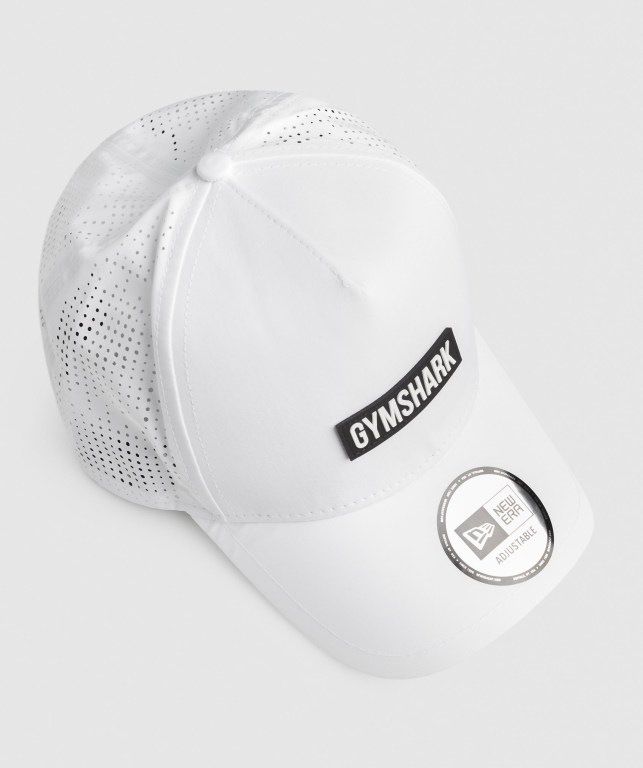 Sombreros Gymshark New Era E-Frame Trucker Hombre Blancos | PF4m64wZNzt