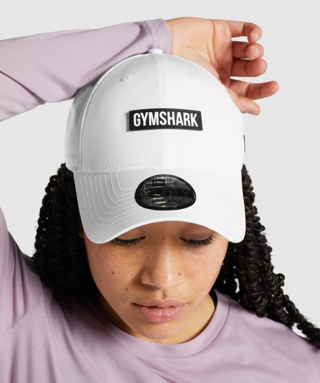 Sombreros Gymshark New Era GS 9Forty Snapback Hombre Blancos | NJSD2we4rvX