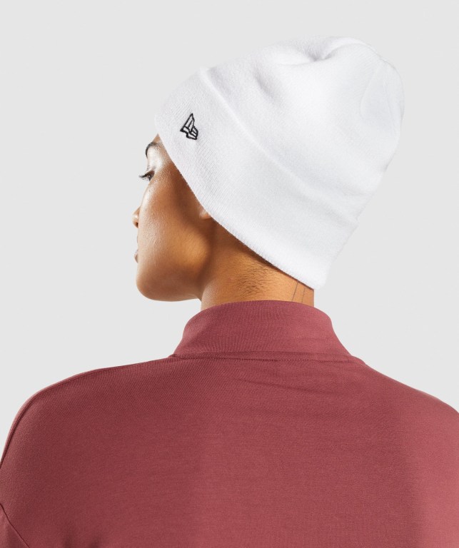 Sombreros Gymshark New Era Sharkhead Cuff Knit Hombre Blancos | K92utUgjiEf