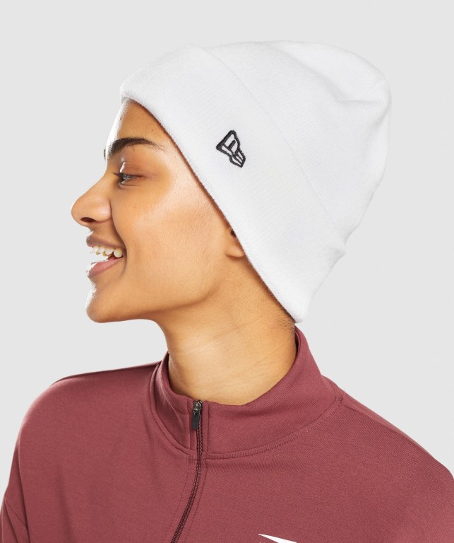 Sombreros Gymshark New Era Sharkhead Cuff Knit Mujer Blancos | d2CmPHWN7En