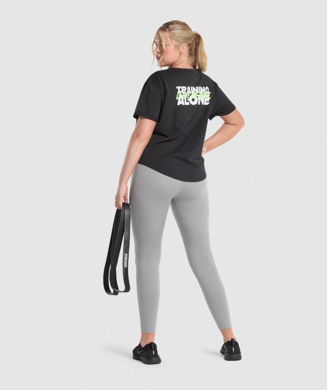 Sudaderas Gymshark Entrenamiento Alone Graphic Mujer Negros | gXMKPaVfTna