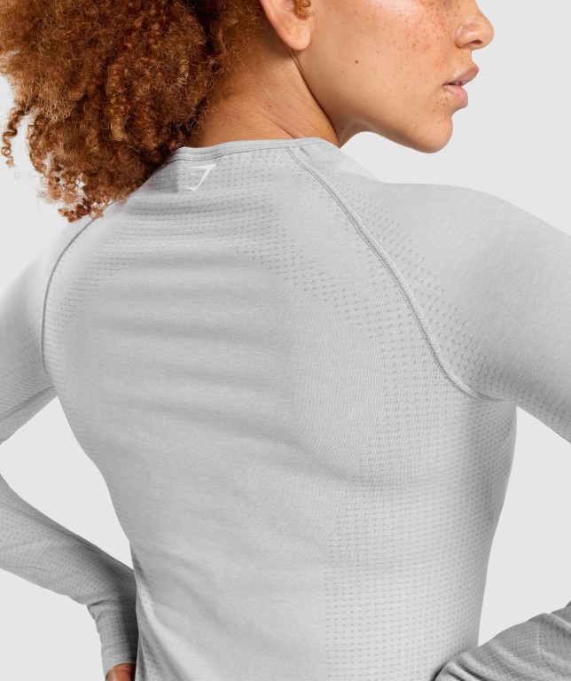 Sudaderas Gymshark Vital Seamless 2.0 Top Mujer Grises Claro | kTiZZSjRQPr